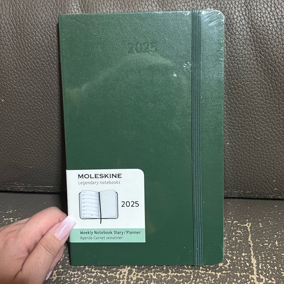 Moleskine Accessories - Moleskine weekly 2025 planner (green color)